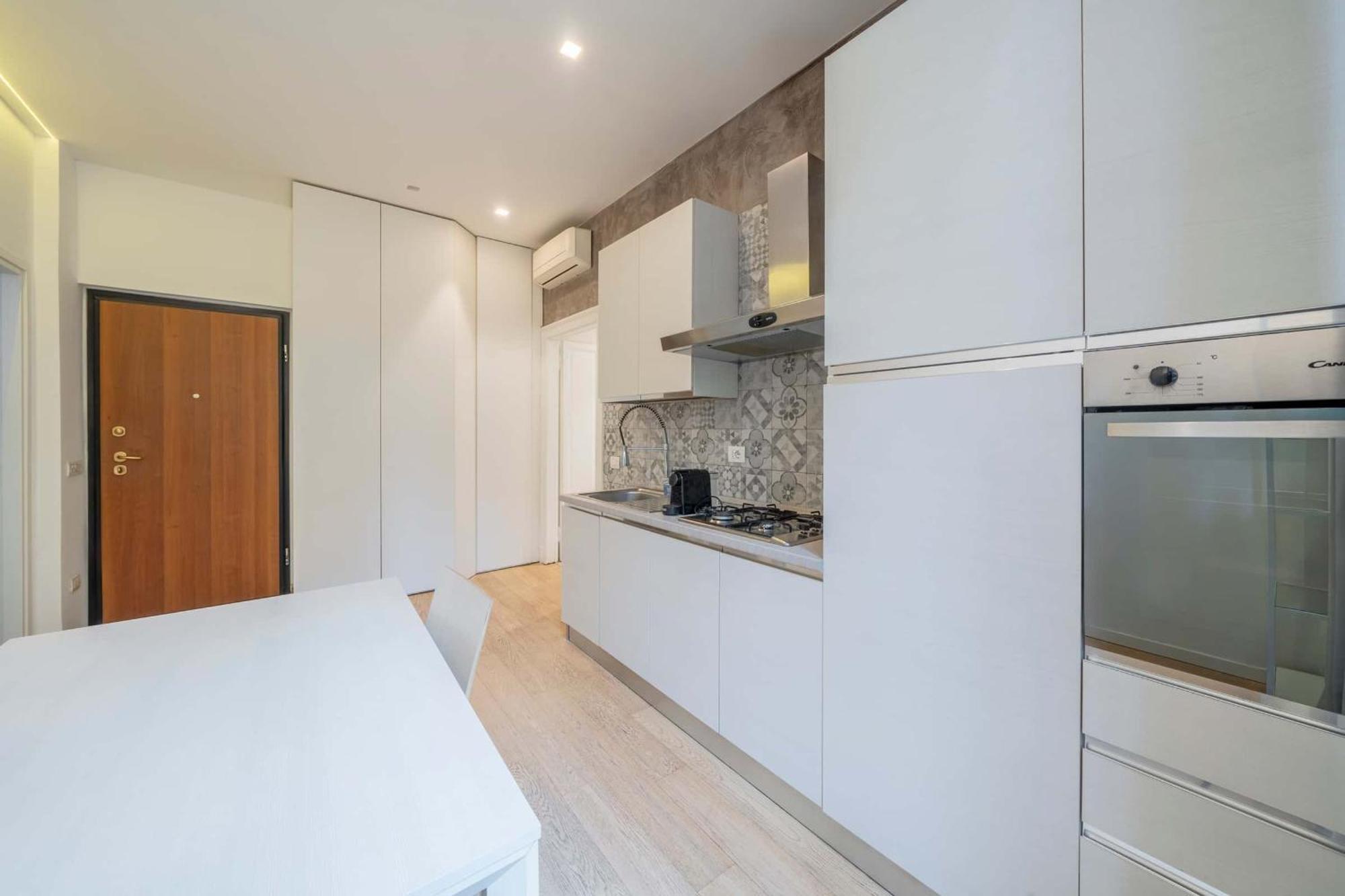 Superhouse Heart Of Milan